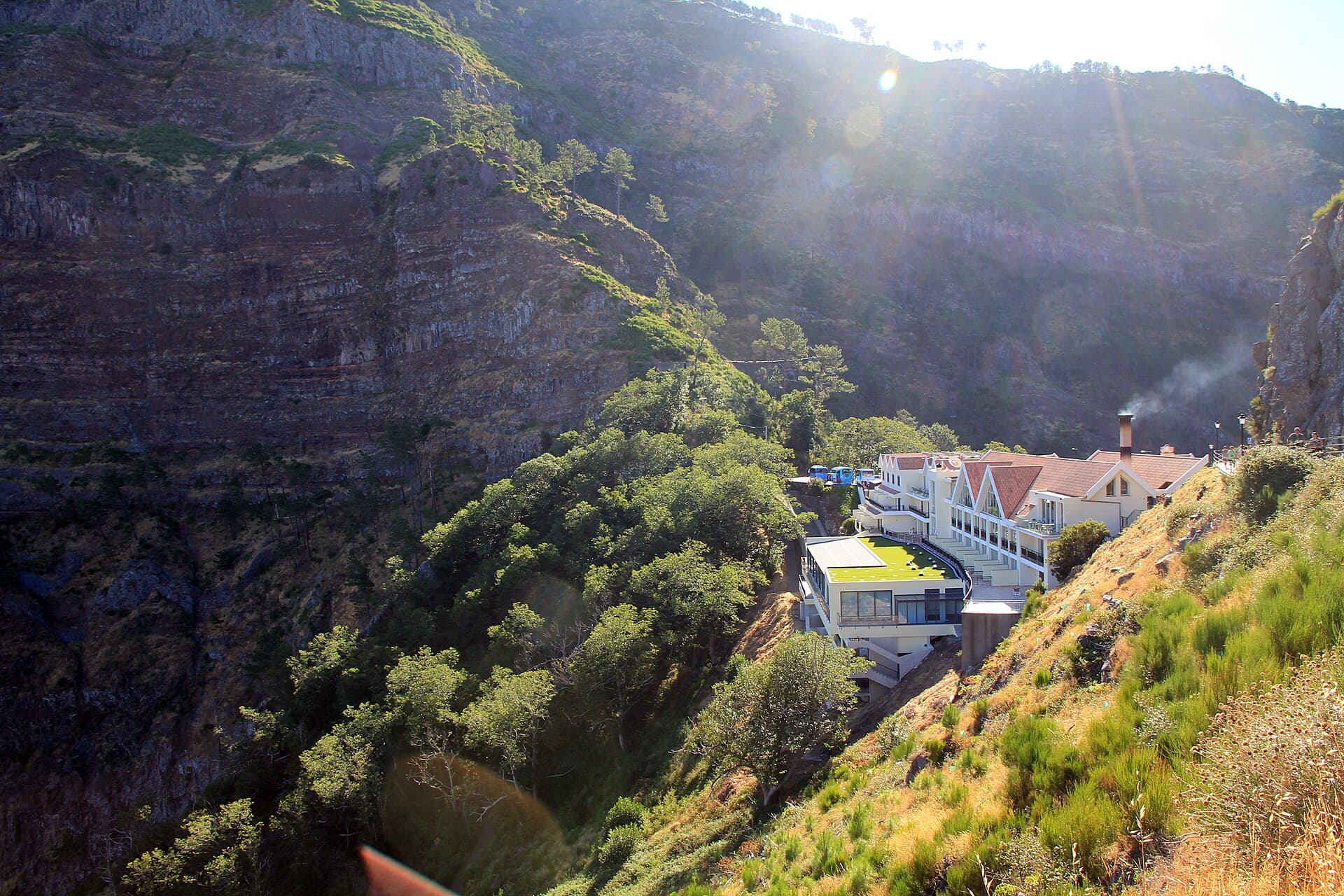 Eira do Serrado viewpoint — photo by Karelj, Public domain, via Wikimedia Commons